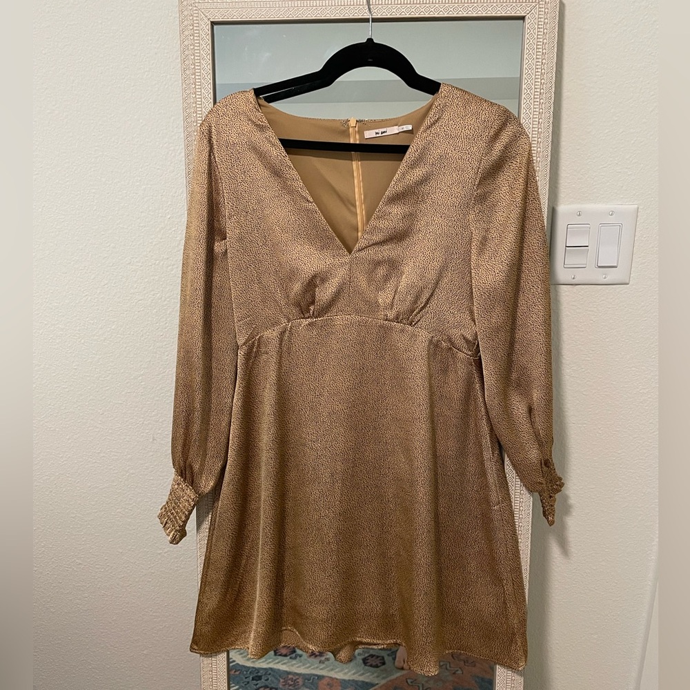 Francesca’s - Mi Ami satin gold dress - SIZE M